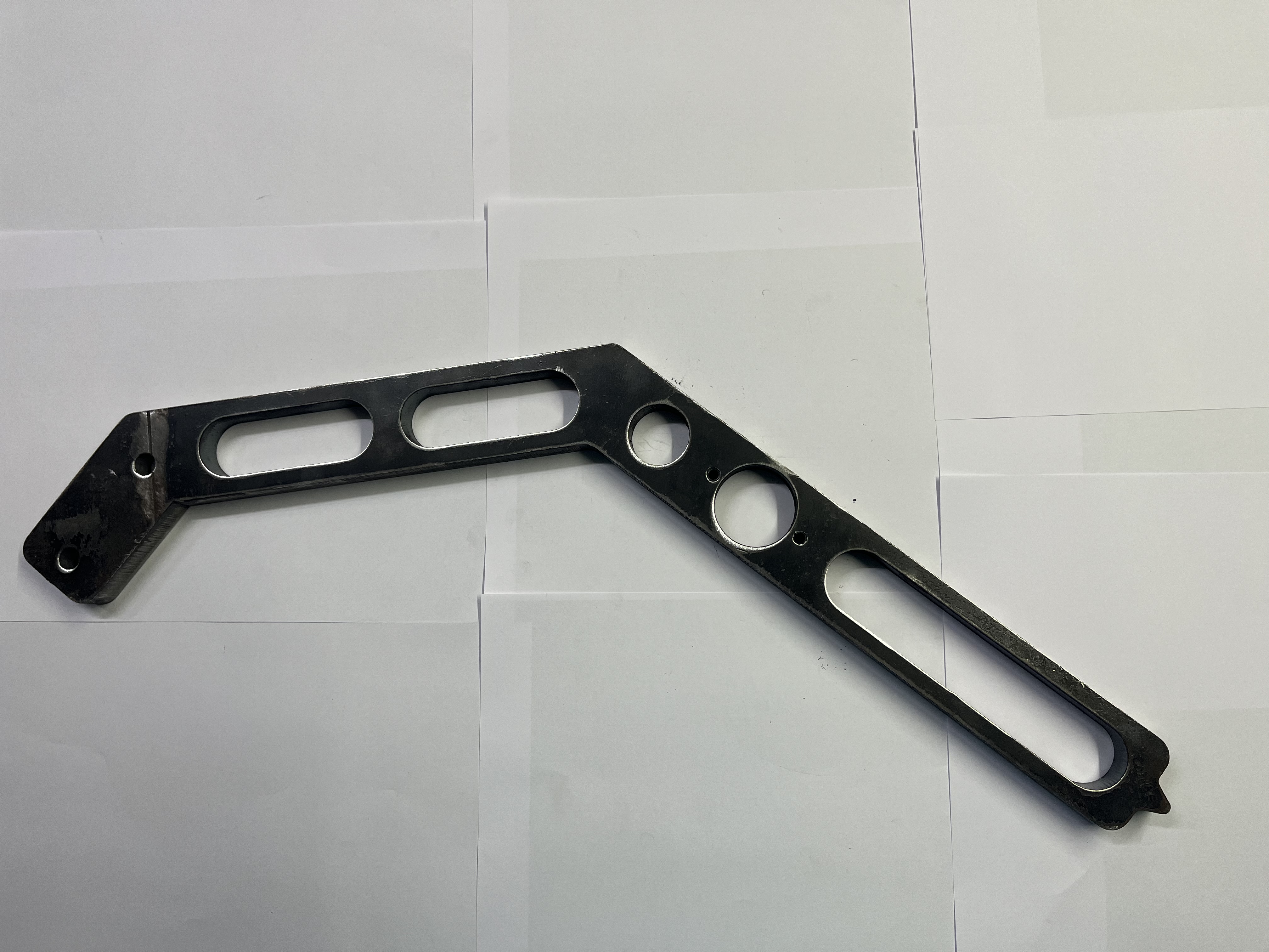 Laser cutting arm